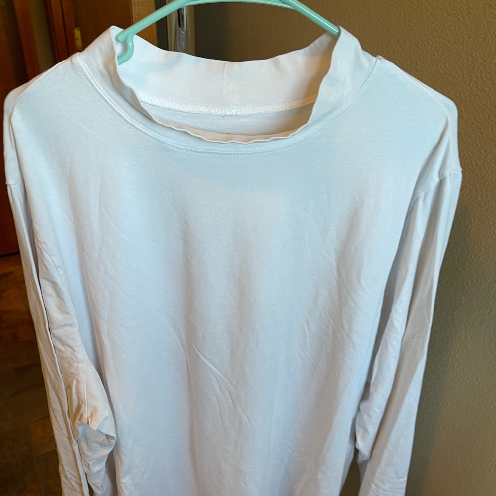 3x mock turtleneck
